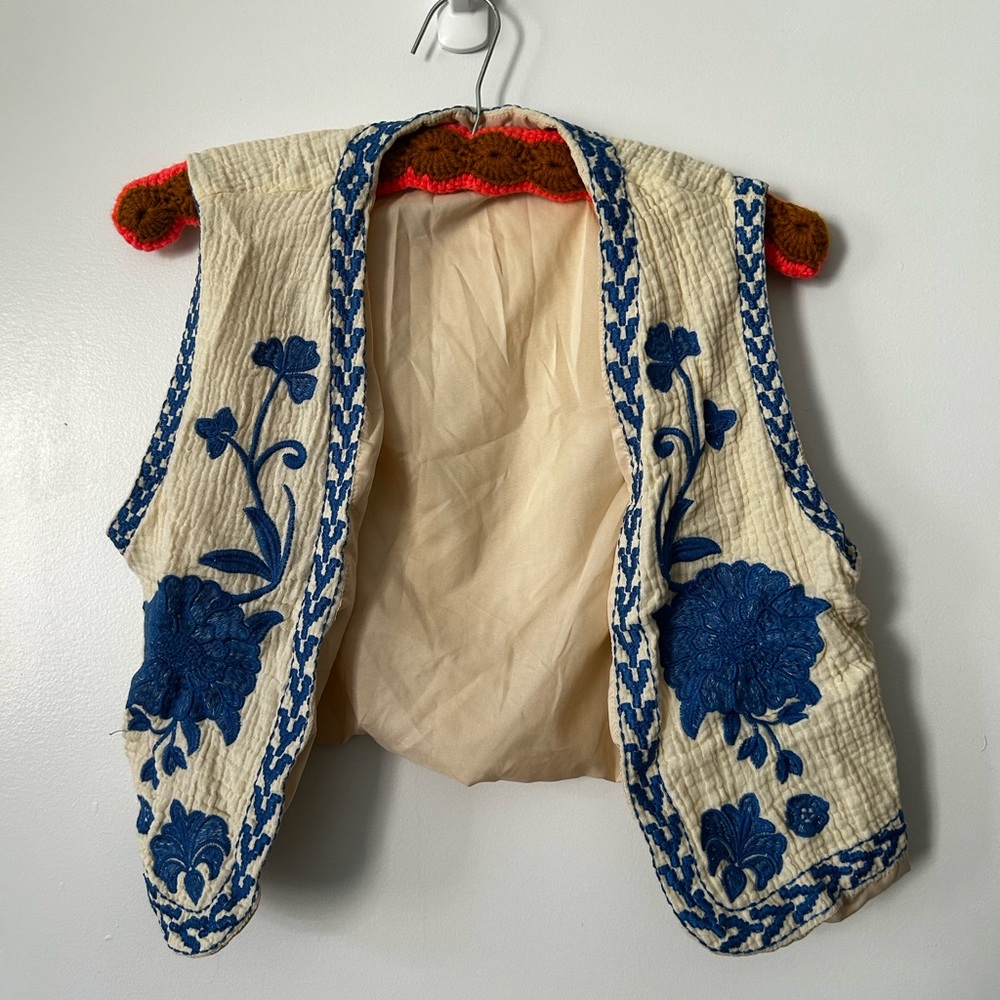 Floral Embroidered Bolero Vest with Blue Accents 100% cotton
